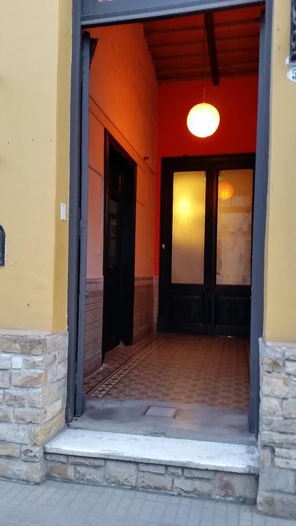 Las Rejas Hostel Сальта Экстерьер фото